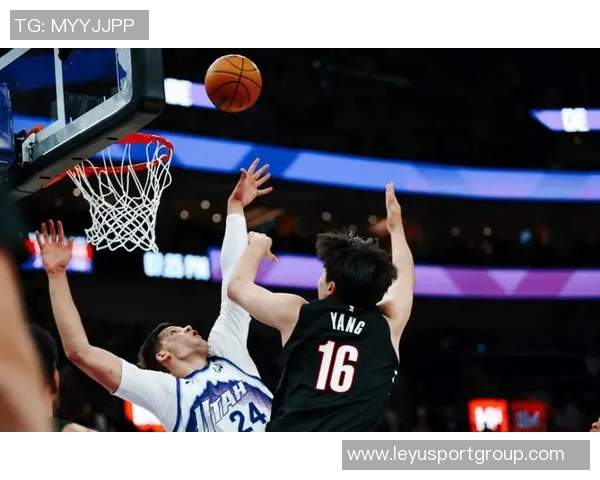 开拓者小阵容展现锋线运动潜力小杨登场时间或将缩减